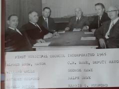 https://townofclarkesbeach.ca/ Photos