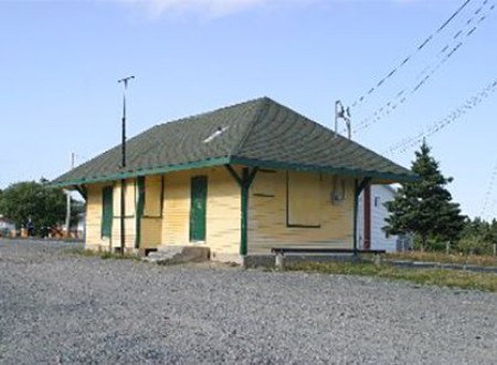 https://townofclarkesbeach.ca/ The Railway Station